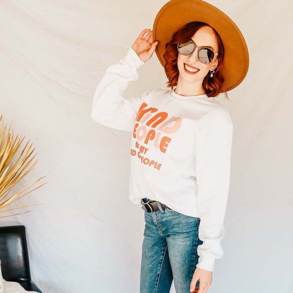 Graphic Sweatshirt SOLD OUT - Picture 4 of 7